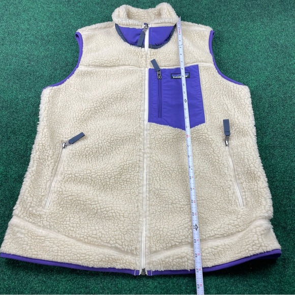 Patagonia Classic Retro-X Deep Pile Fleece Vest Ivory w/ Purple Women’s Large - Picture 13 of 14